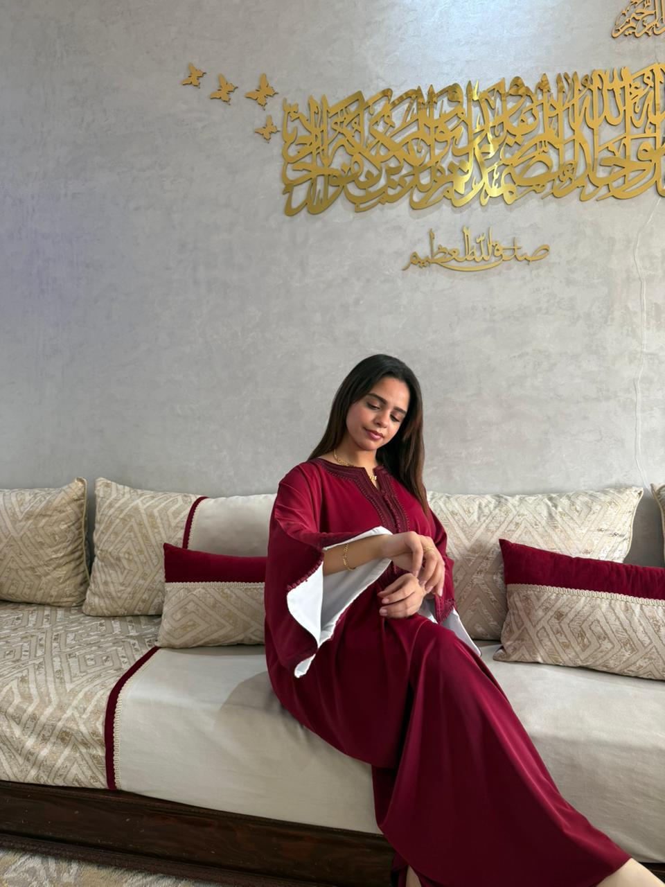 Caftan Selma – Bordeaux Royal & Revers Blanc Pure